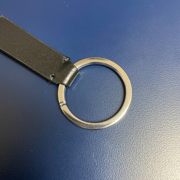 Off White Key Ring - Picture 9 of 16